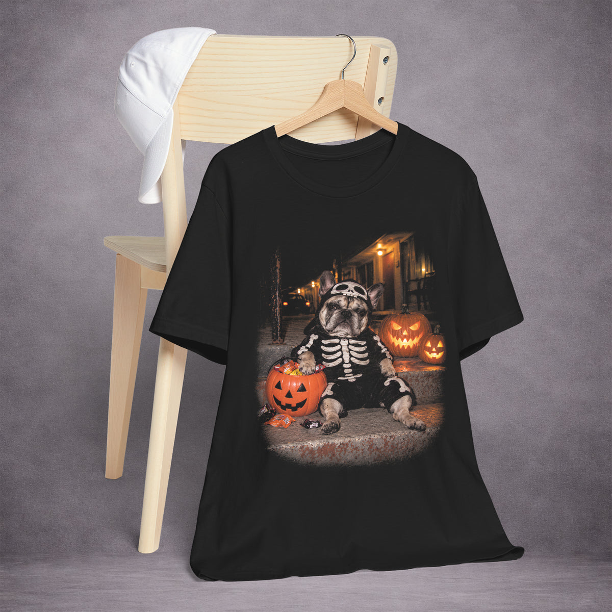 BONEYARD-BULLDOG-TREATS-BEFORE-MIDNIGHT-2BEE9A-ESSENTIAL-TEE-BLACK-FRONT-02