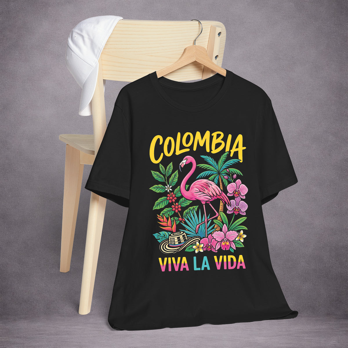 COLOMBIA-FLAMINGO-VIVA-LA-VIDA-E4159C-ESSENTIAL-TEE-BLACK-FRONT-02