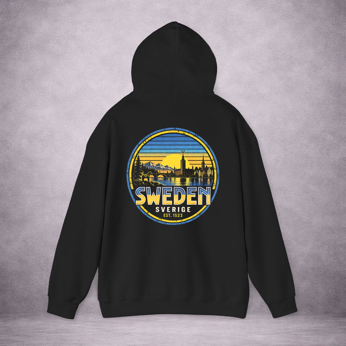 STOCKHOLM-AFTERGLOW-THE-NORTH-HOLDS-ITS-GROUND-2A86A2-CLASSIC-FLEECE-HOODIE-BLACK-BACK-02