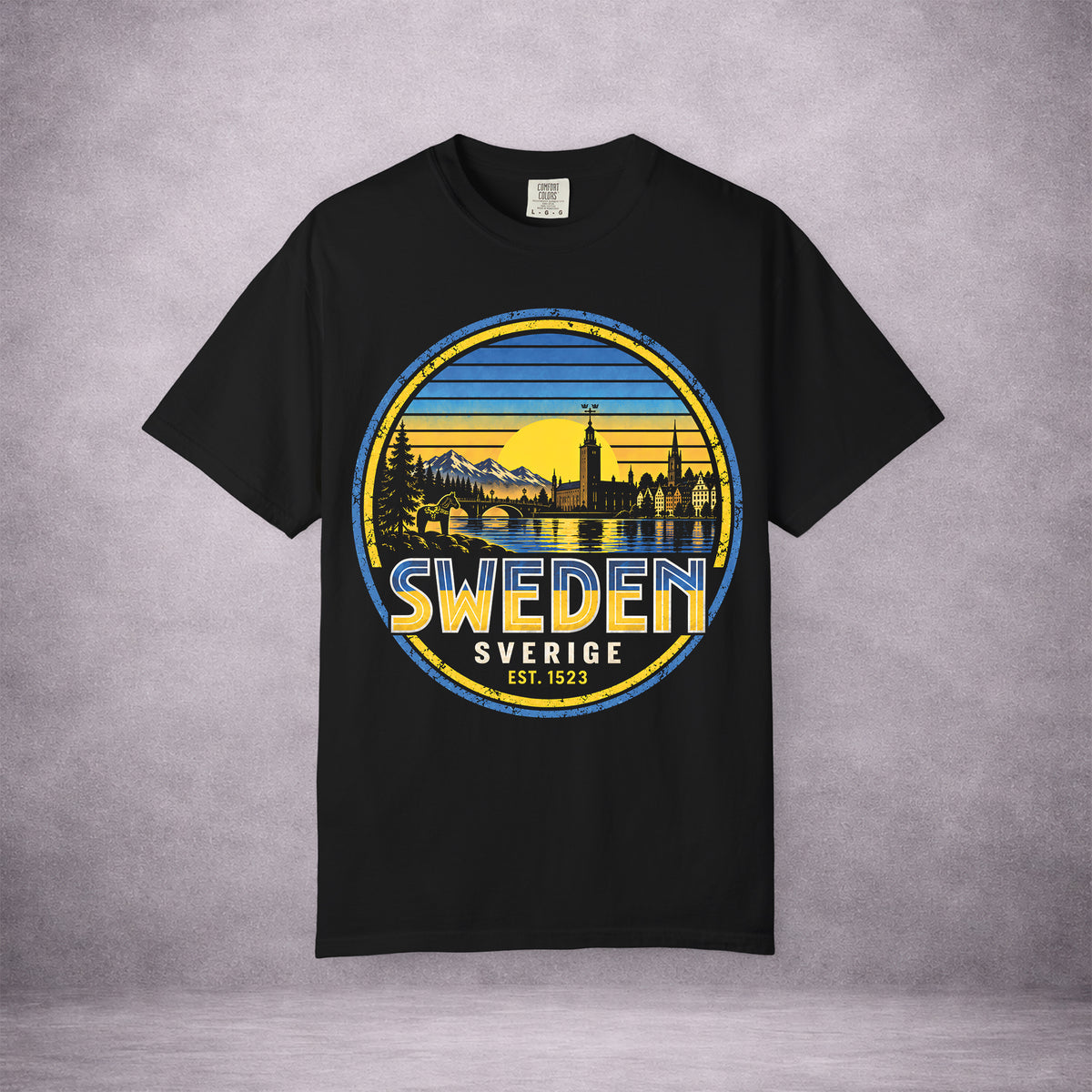STOCKHOLM-AFTERGLOW-THE-NORTH-HOLDS-ITS-GROUND-2A86A2-VINTAGE-WASH-TEE-BLACK-FRONT-01