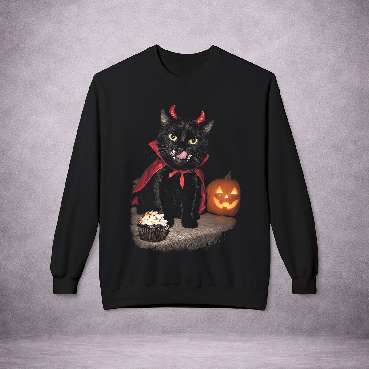 VELVET-FANG-DESSERT-BEFORE-MIDNIGHT-2CFCC5-SOFTSTYLE-CREWNECK-EU-BLACK-FRONT-01